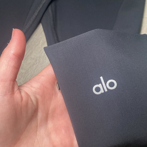 Alo Yoga Ripped Warrior Leggings High Waist 7/8 Length - Picture 7 of 9